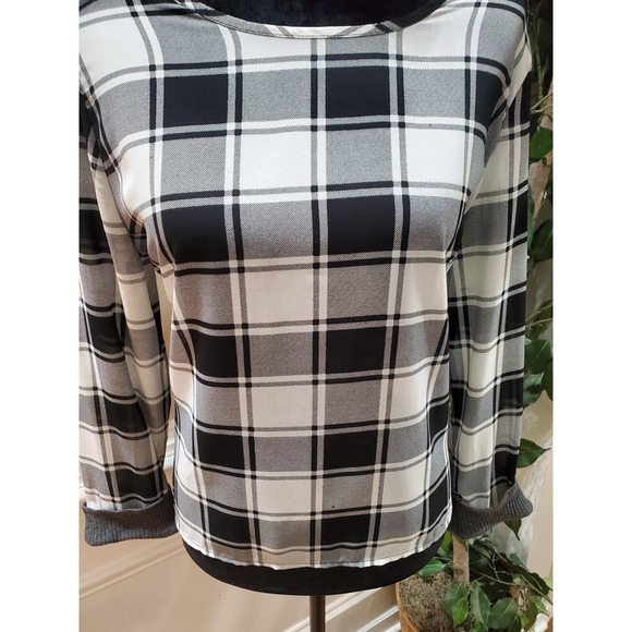 Sadie Robertson Women's Black & White Polyester Round Neck Long Sleeve Blouse L - Picture 4 of 12